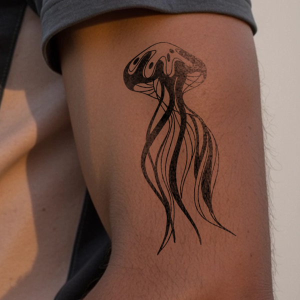 Große Qualle Tattoo
