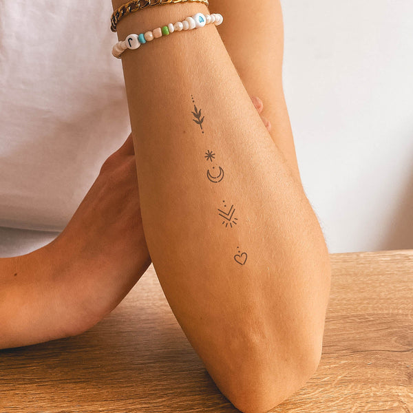 Temporary chic and arty tattoos